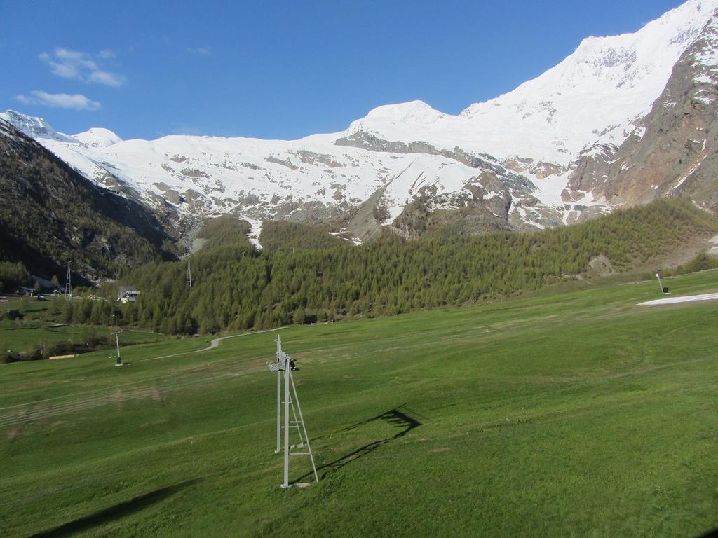 Dolce Vita Saas-Fee Habitación foto